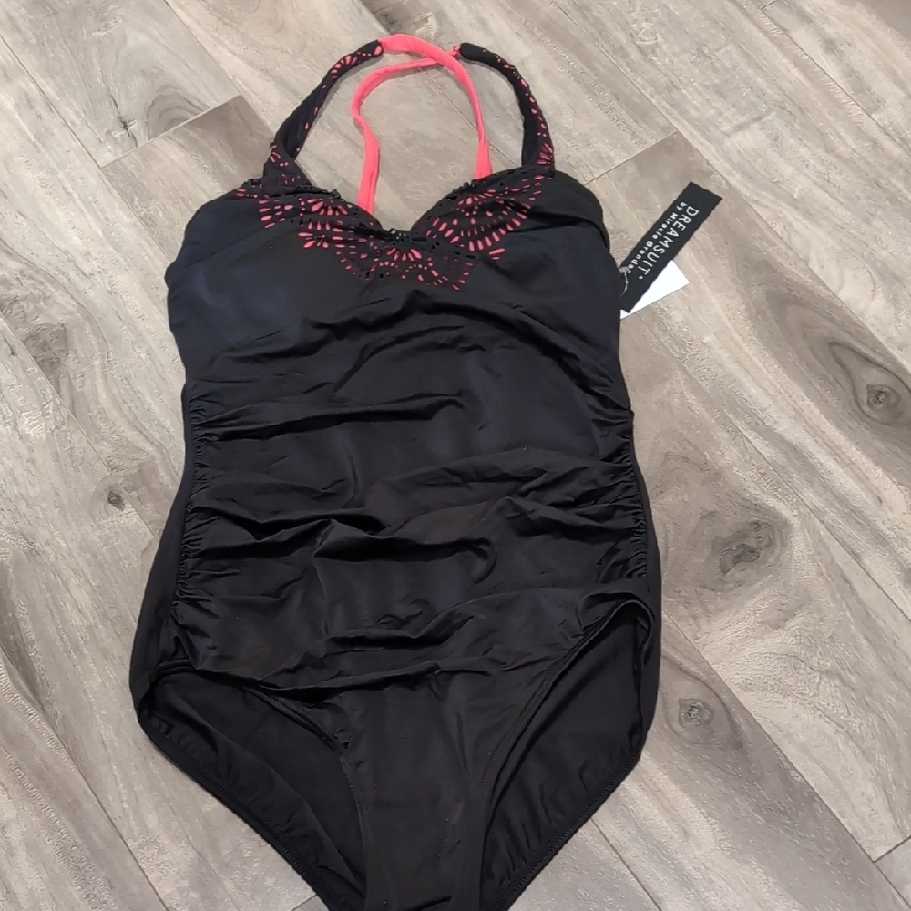 Black and Pink Women's Swimwear